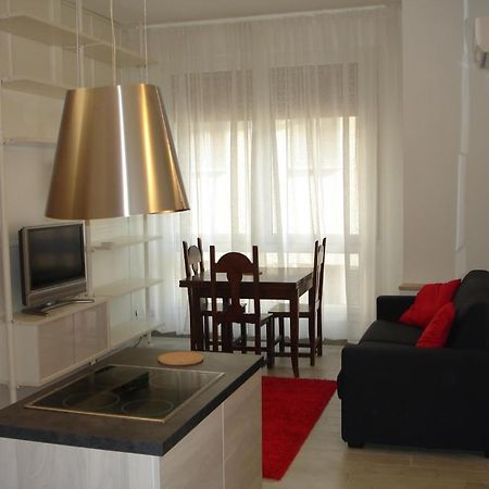 Milan City Center Apartment Phòng bức ảnh